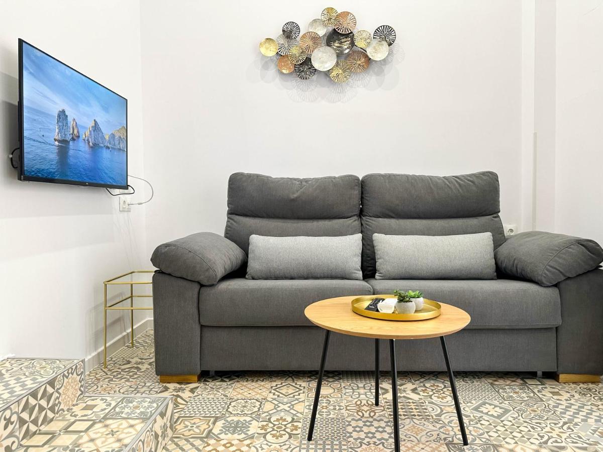 Capitan Rueda Apartments Alicante - Parking 10 Euros Per Day Eksteriør billede