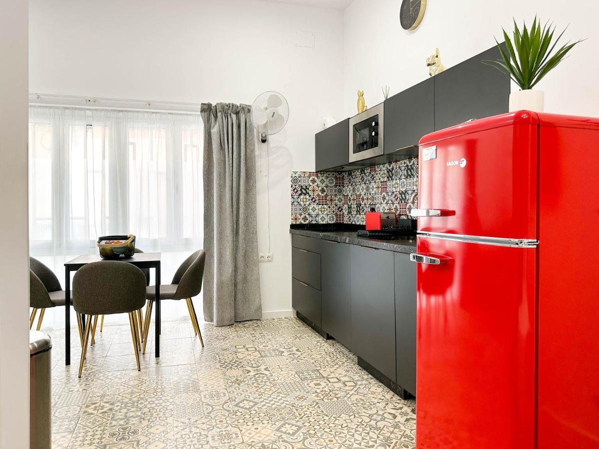 Capitan Rueda Apartments Alicante - Parking 10 Euros Per Day Eksteriør billede